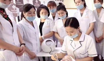 广州美容培训学校,打造美容行业精英摇篮